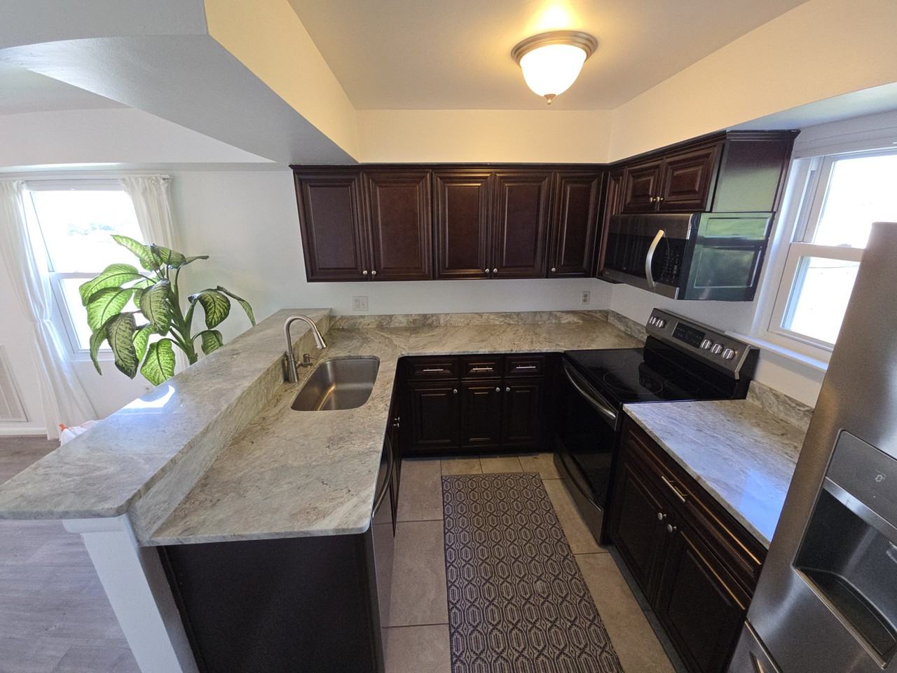 2207 Rockbridge Rd #1 - Photo 5 of 39