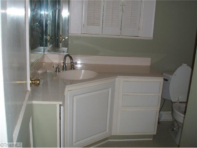 603 Miller St #1 - Photo 5 of 5