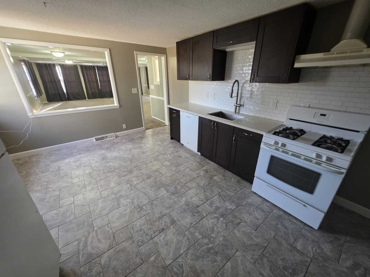 18927 Lawrence Rd Rear #REAR - Photo 4 of 12