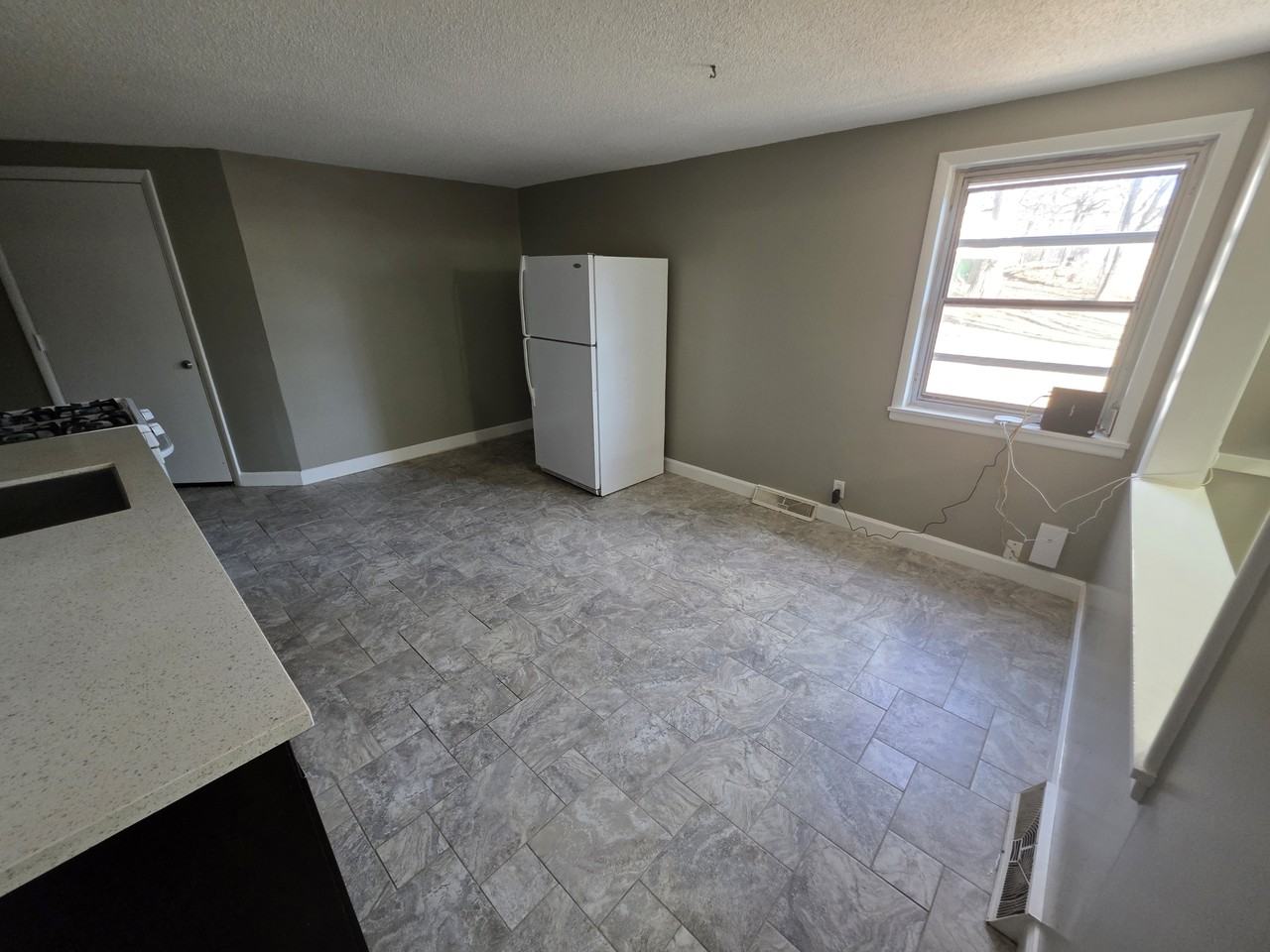 18927 Lawrence Rd Rear #REAR - Photo 5 of 12