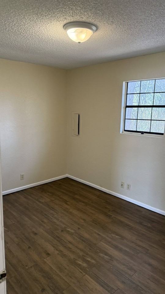 603 Morris St #7-603 - Photo 2 of 6