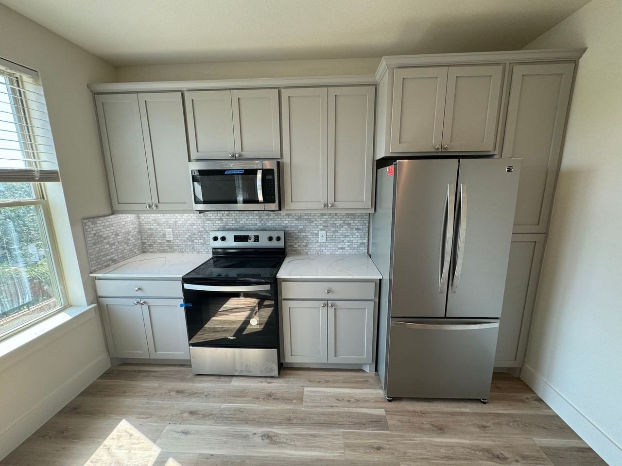 Kara Mingo - Photo 3 of 10