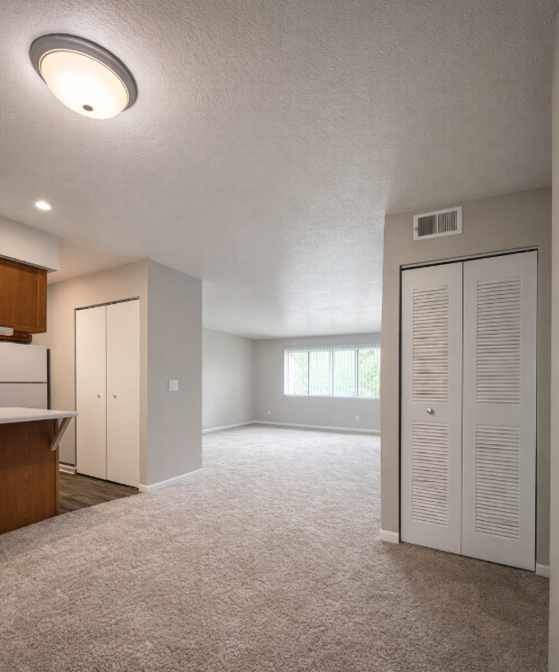 Fox Grove Apartments - Photo 2 of 27