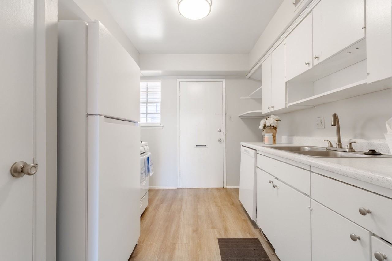 Prosper Riverdale - Photo 4 of 50