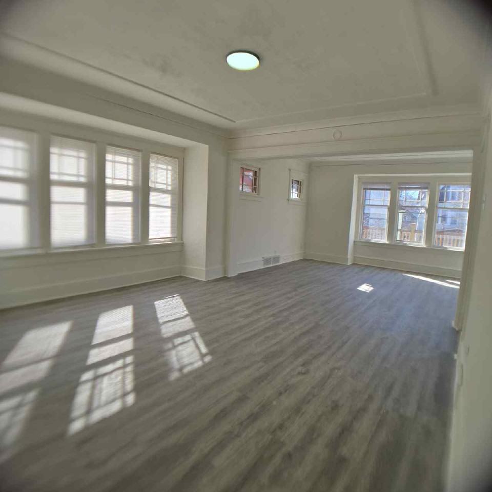 2544 N 45th St #2 - Photo 3 of 16