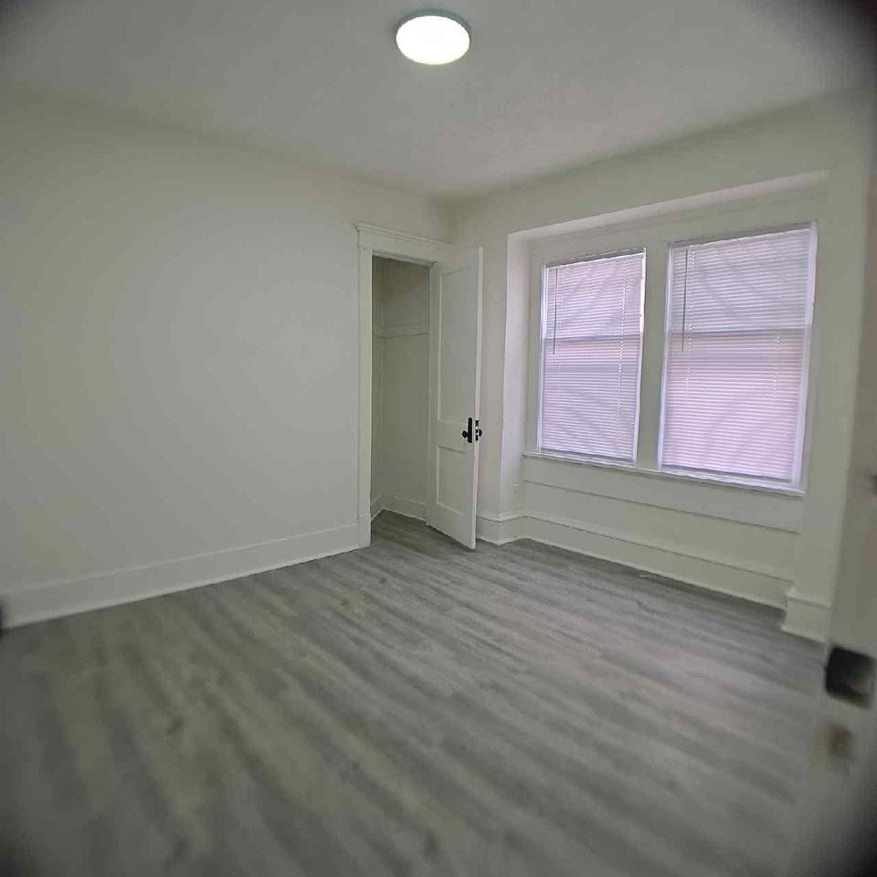 2544 N 45th St #2 - Photo 7 of 16