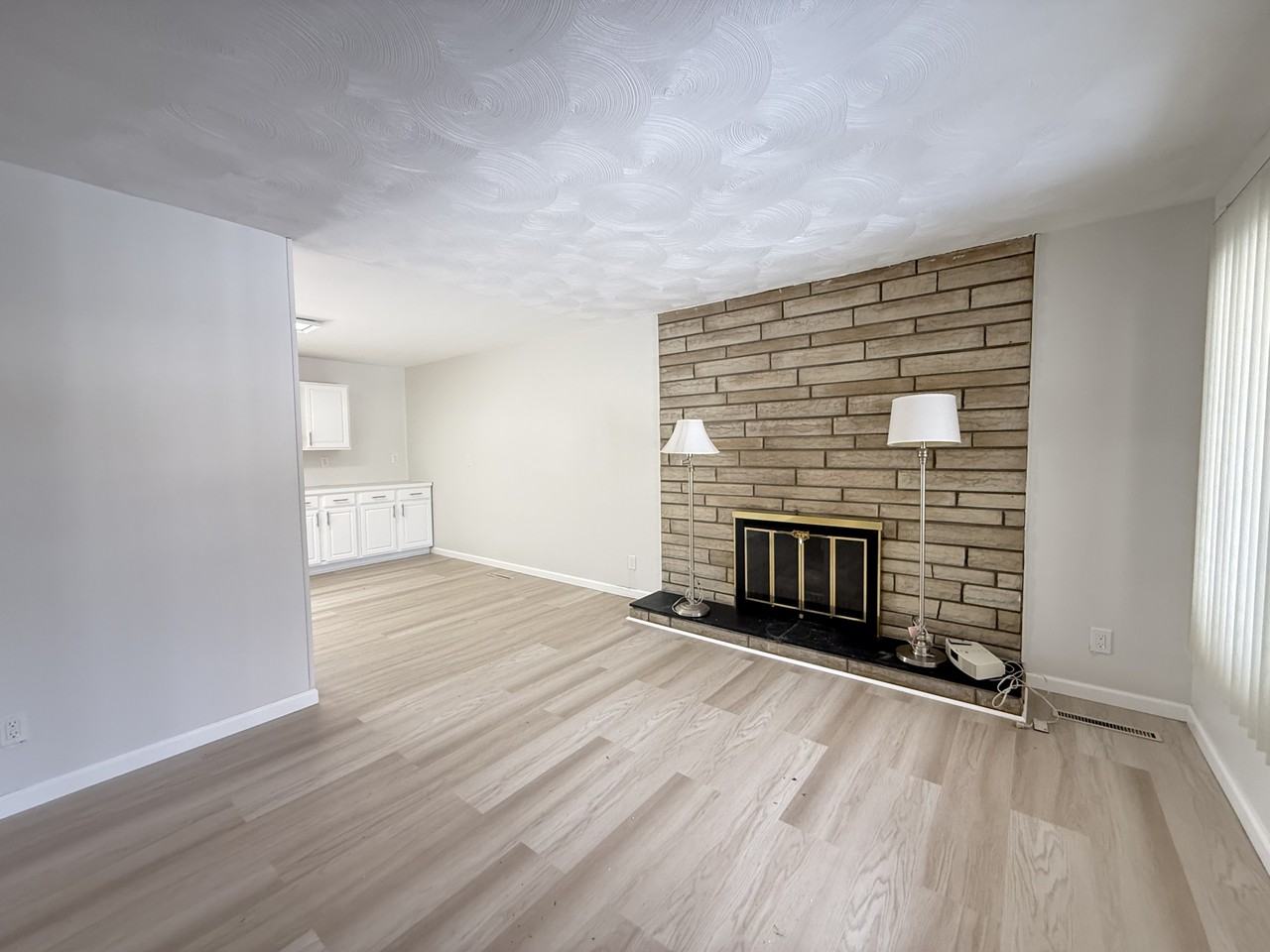 814 Taylor St #1 - Photo 2 of 13