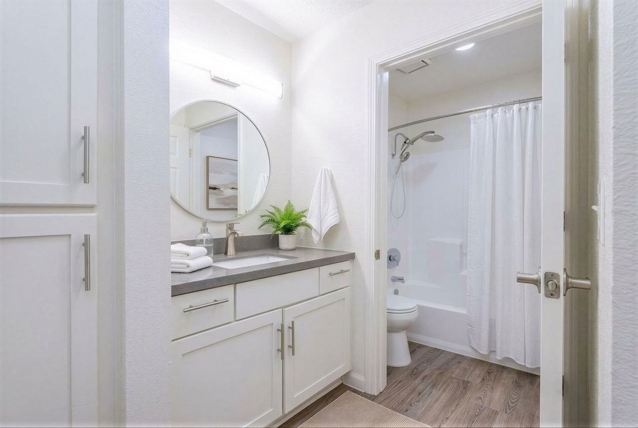 Logan Plaza - Photo 6 of 8