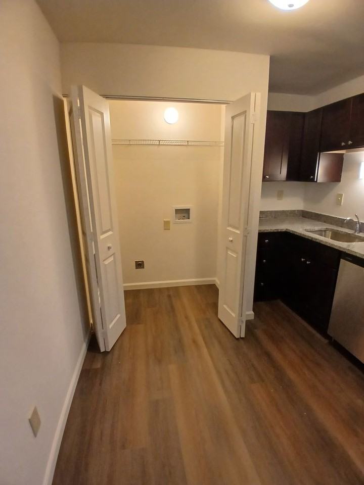 Autumn Ridge - Photo 3 of 20