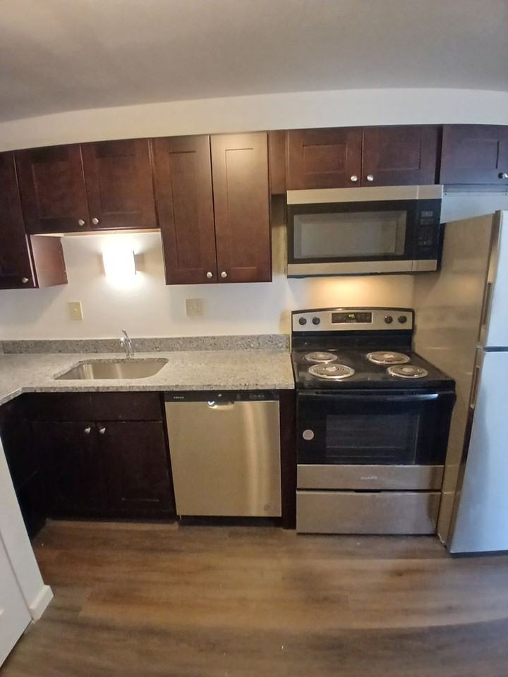 Autumn Ridge - Photo 5 of 20