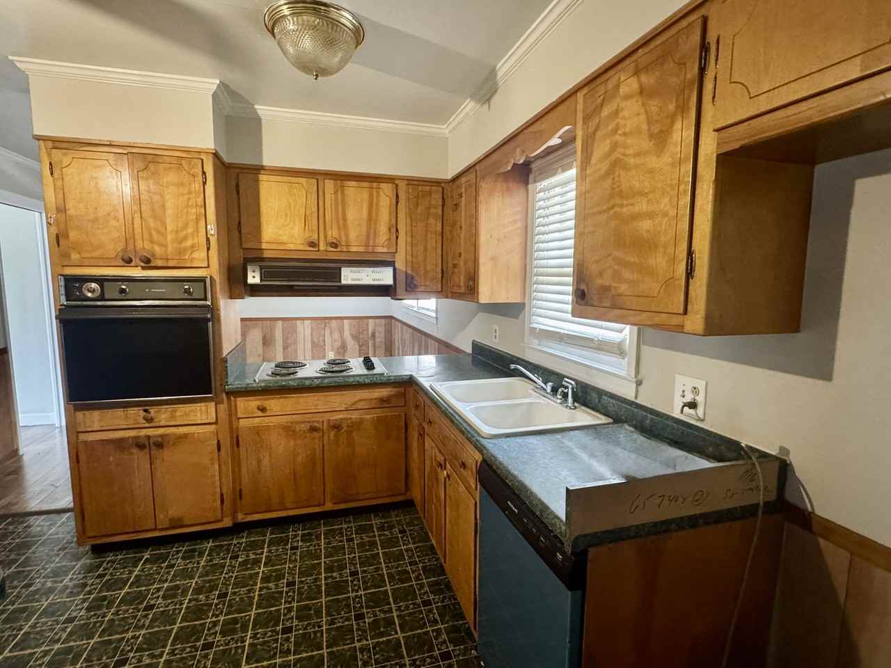 318 Leola Dr #1 - Photo 7 of 18