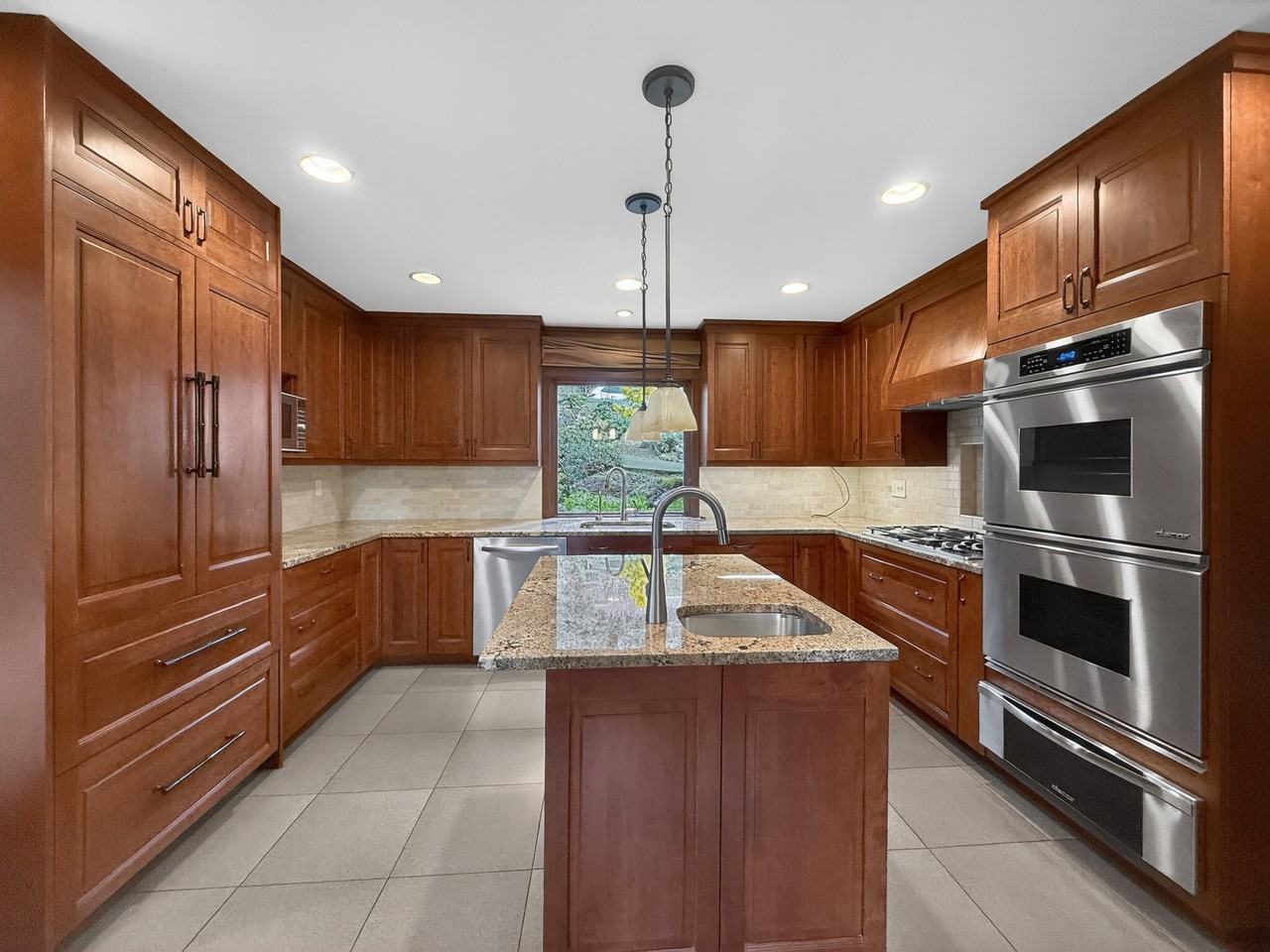 5333 134th Ave Se #1 - Photo 3 of 38