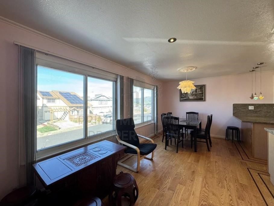 60 Surrey Court Daly City CA 94015 #1 - Photo 5 of 25