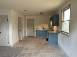 featured image of 617 Short Road B - 1 #1