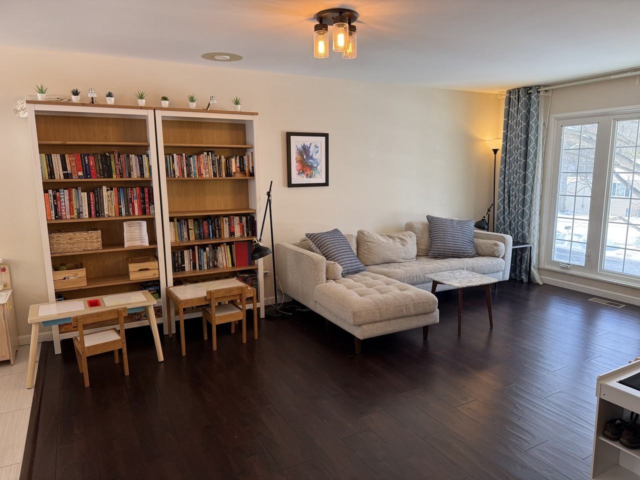 531 E Hillside Ave #1 - Photo 4 of 27