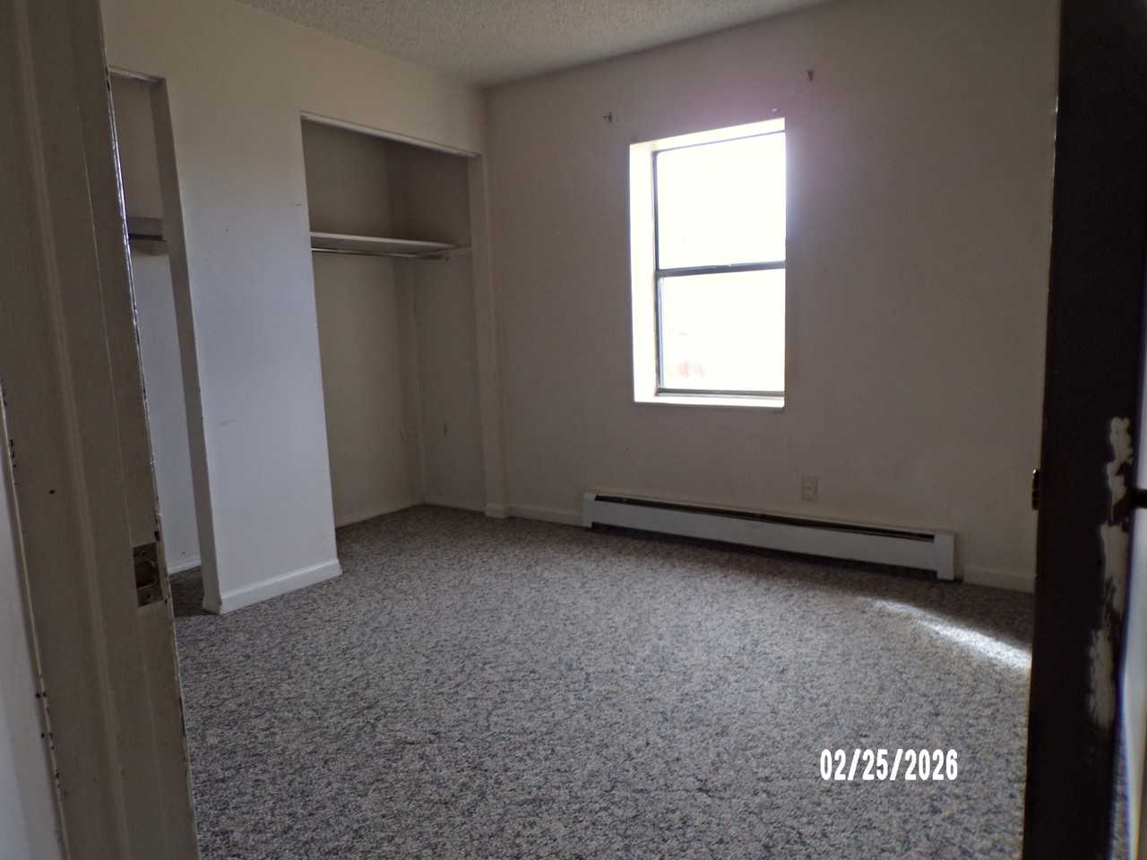 439 W First St #C - Photo 4 of 6