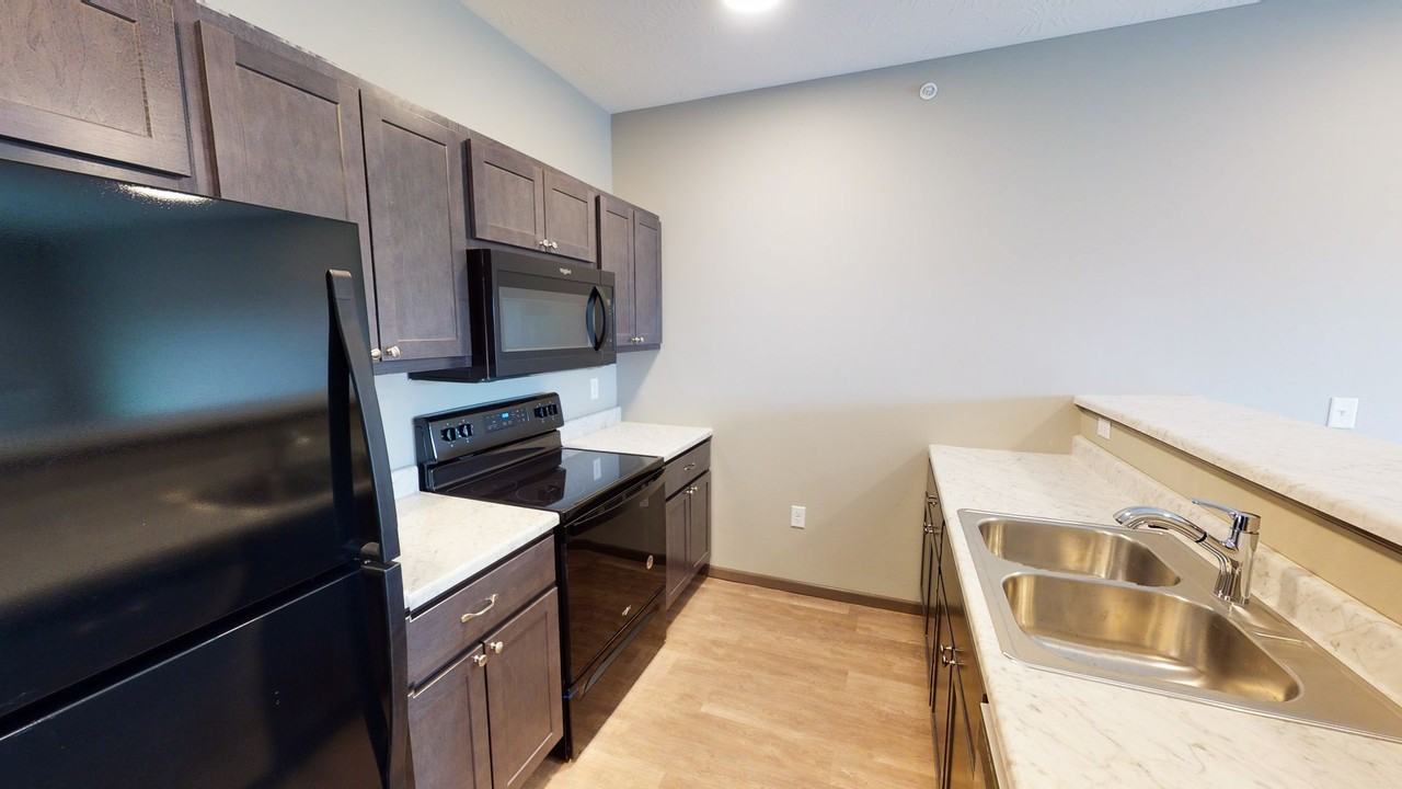 Deer Creek Apartments - Photo 5 of 50