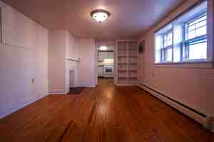 featured image of 321 W Burke St #2