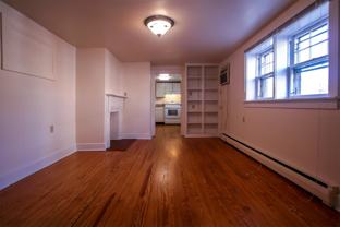 321 W Burke St #2 - Photo 1 of 1