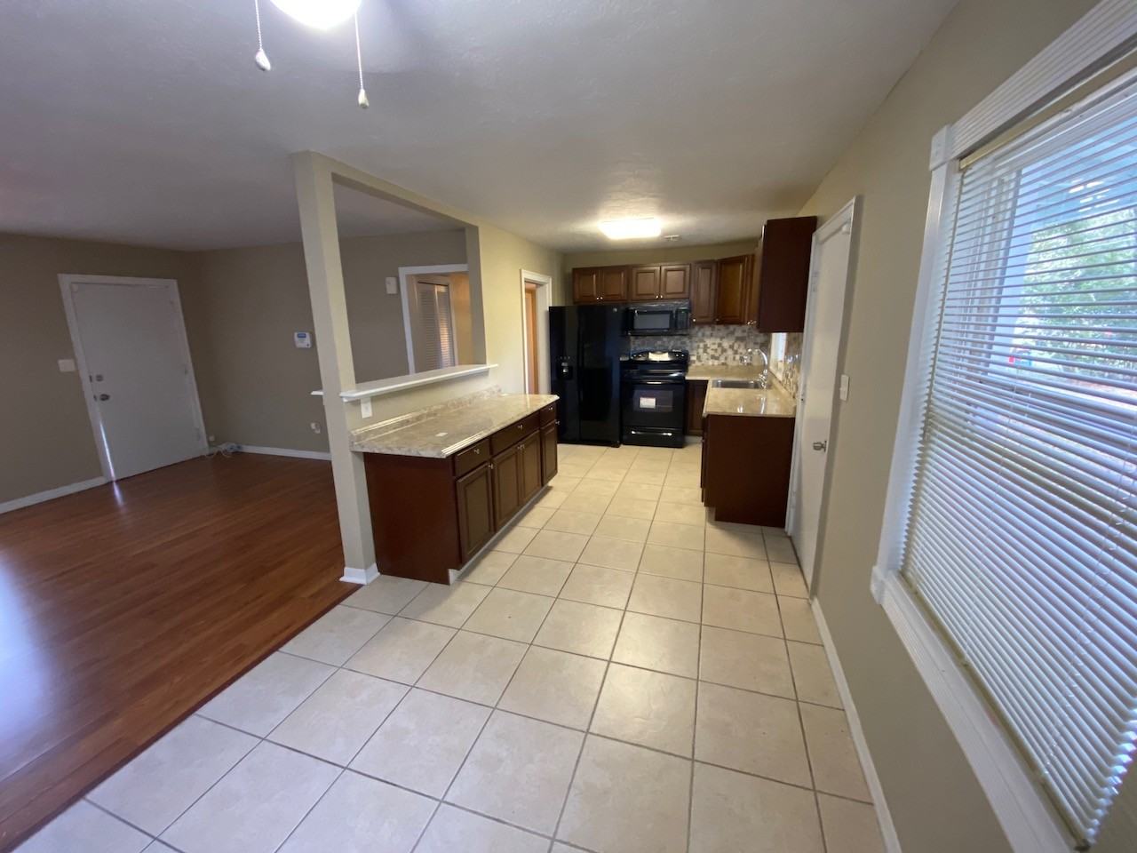 112 Belmont Dr - Photo 6 of 8