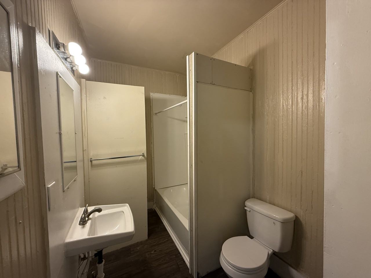 319 North Street - 5 #5 - Photo 4 of 6