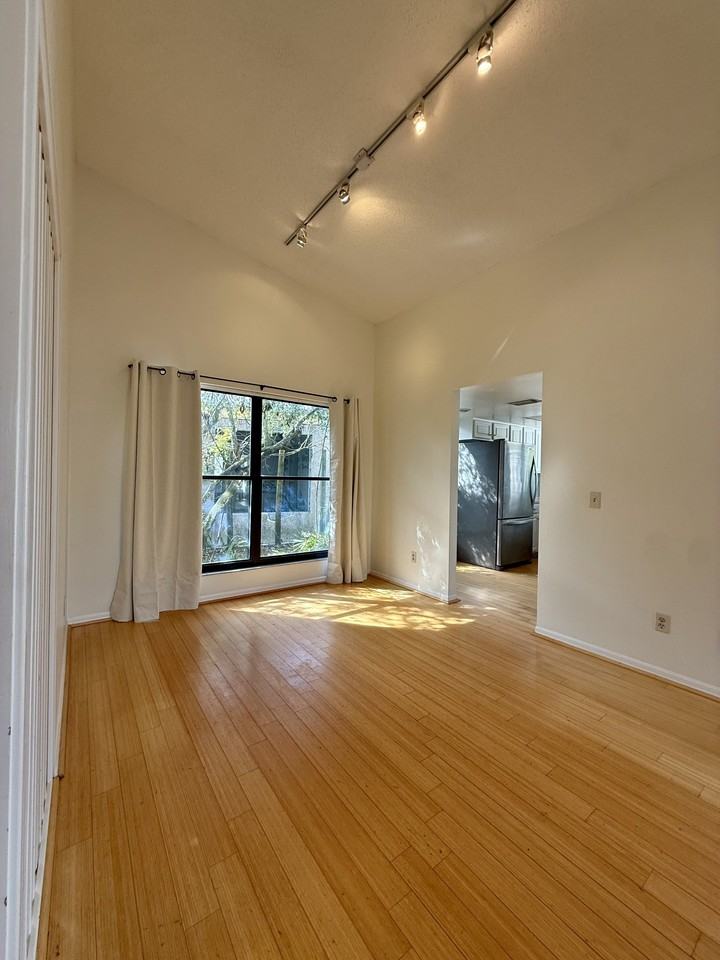 2437 Burgundy Ct #1 - Photo 3 of 27