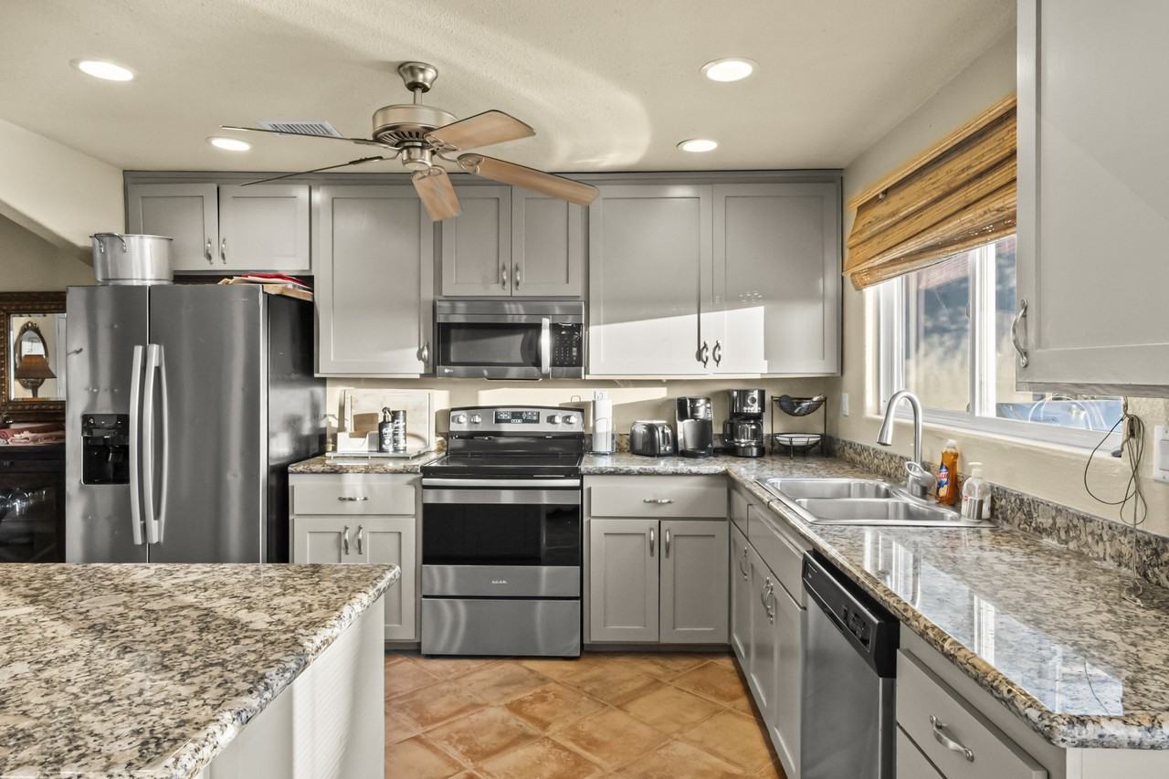 29642 Vacation Drive - Photo 6 of 12