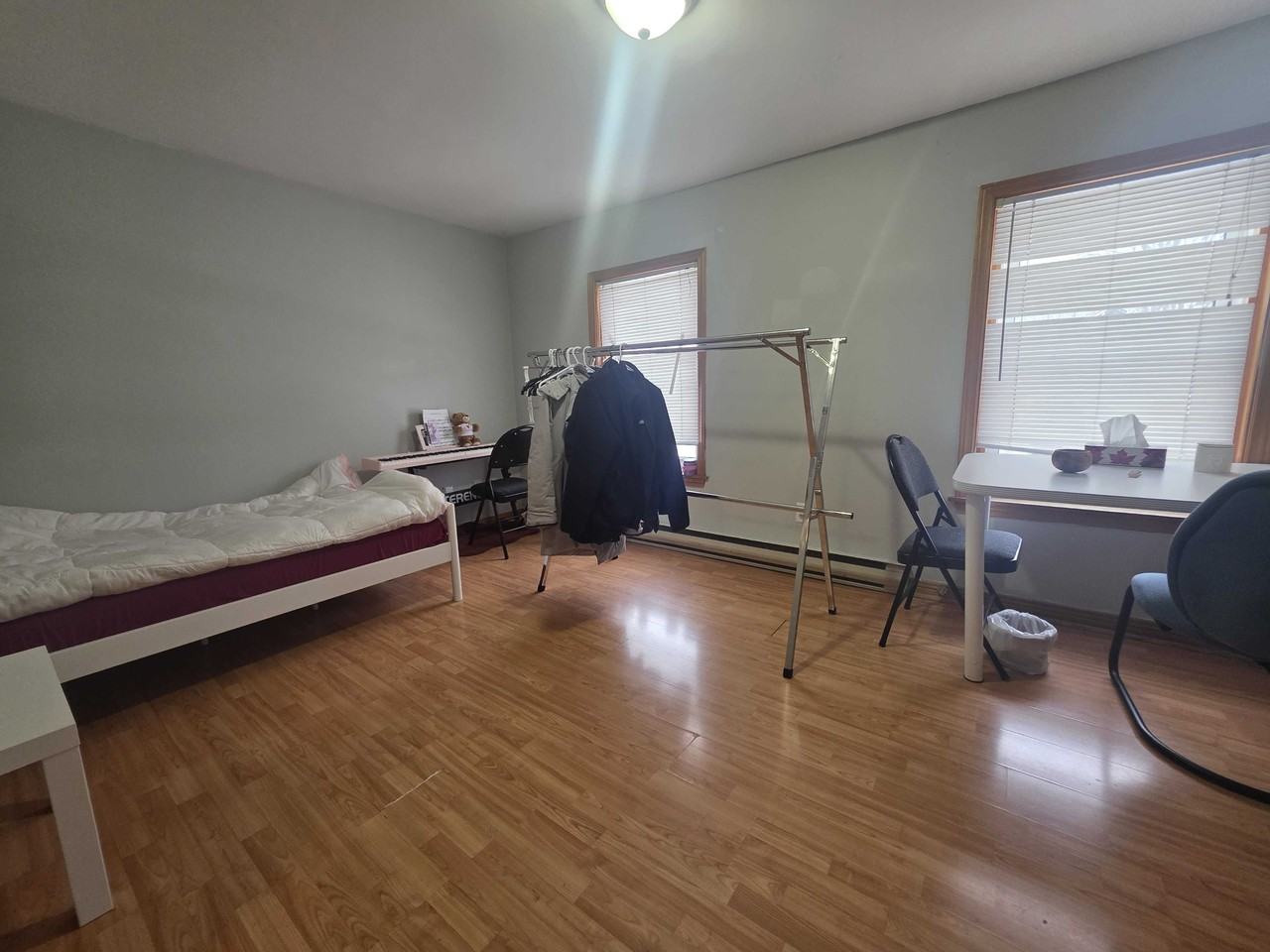 558 Albert St #558-2 - Photo 2 of 8