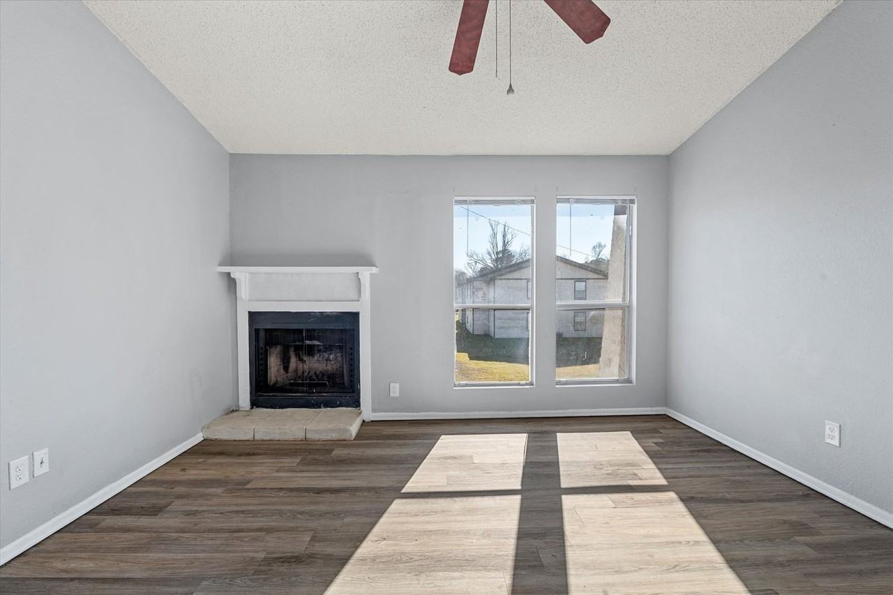 Hidden Cove - Photo 4 of 25