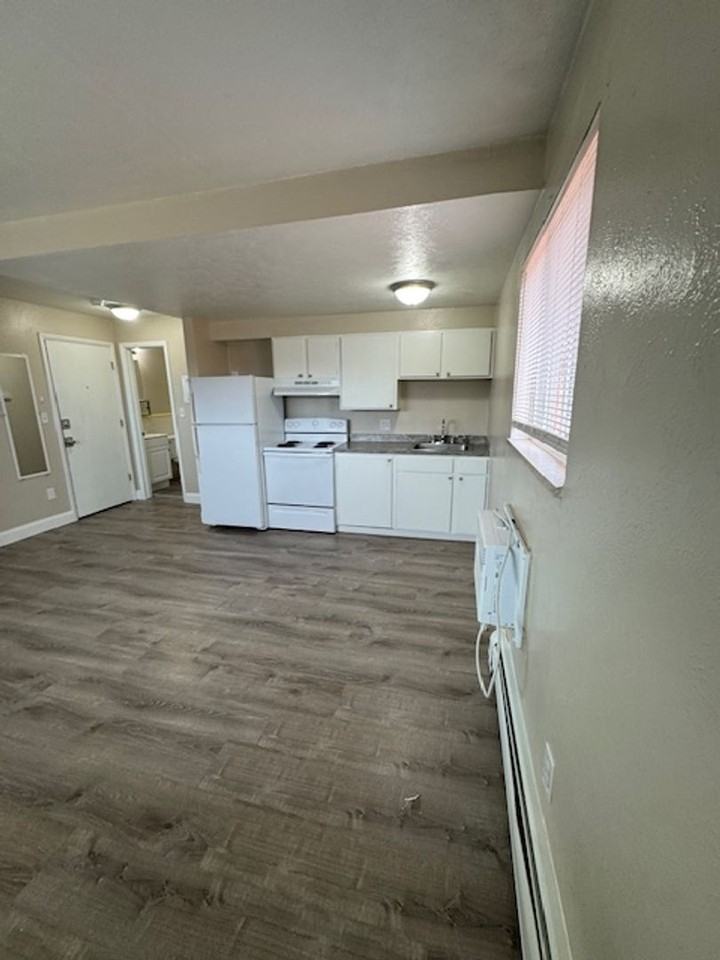 500 State St #55 - Photo 4 of 8