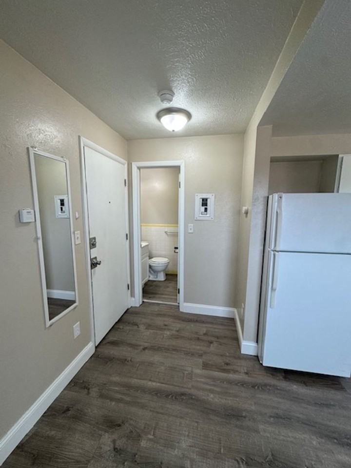 500 State St #55 - Photo 6 of 8