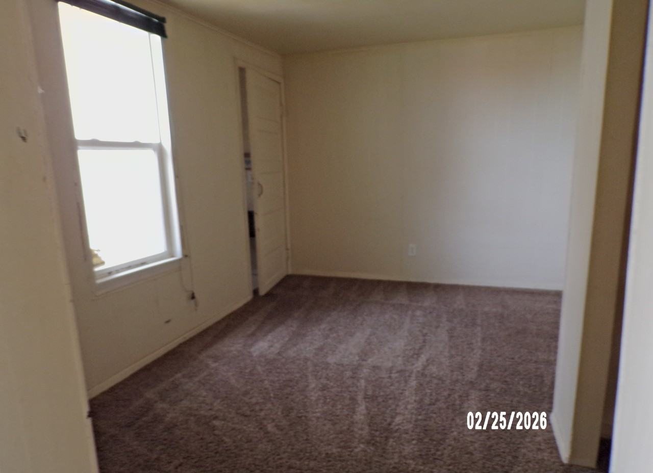 716 E. Main - 3 #3 - Photo 5 of 7