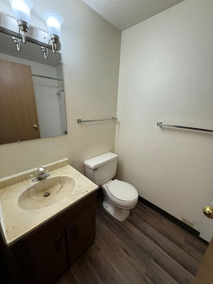 Arrowhead Estates 2601 - Photo 2 of 8