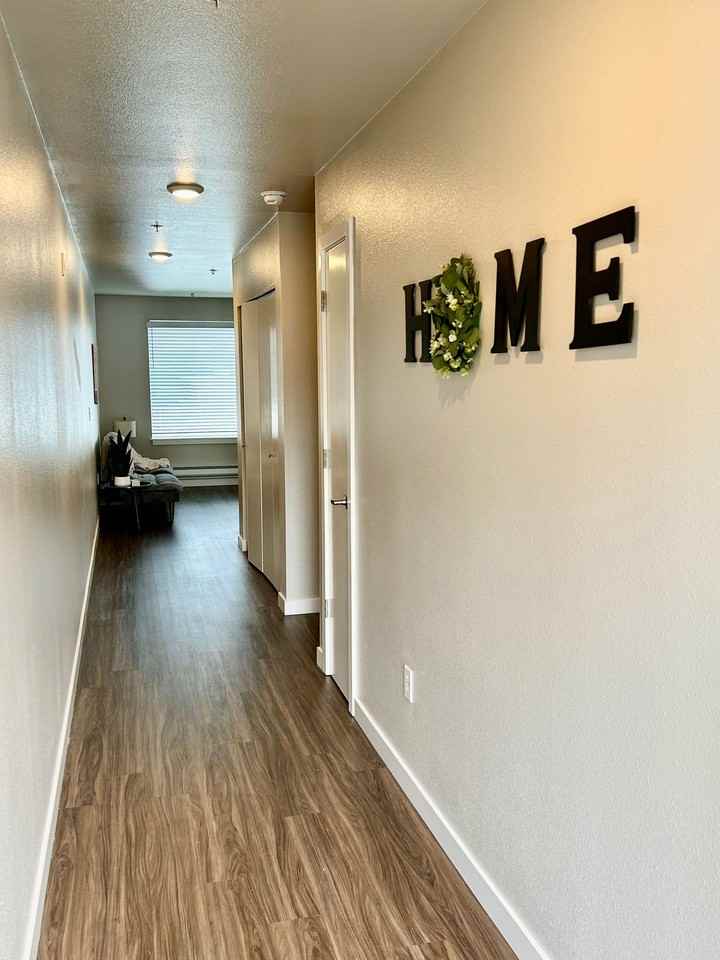 The Encore - Photo 3 of 12