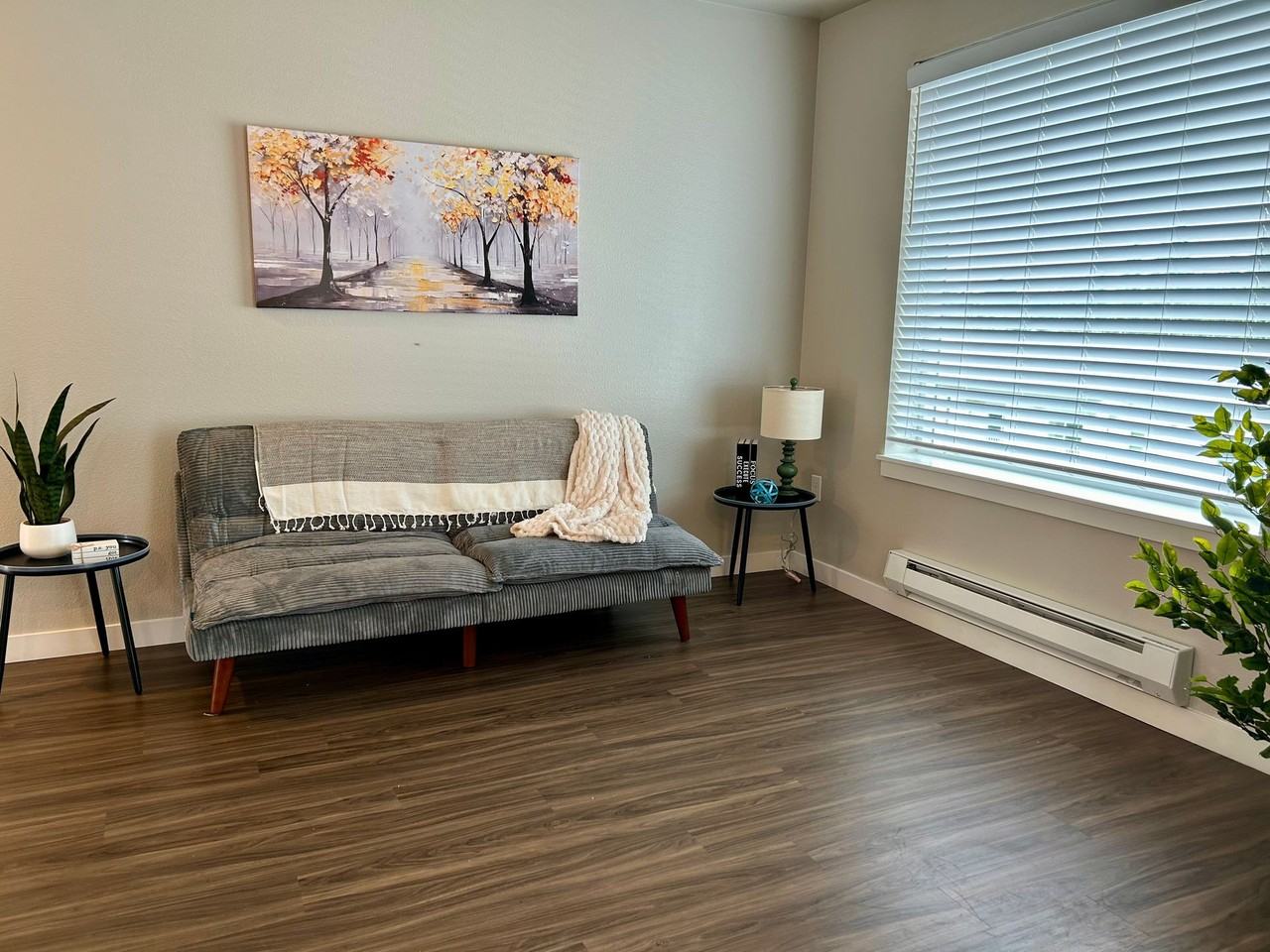 The Encore - Photo 7 of 12