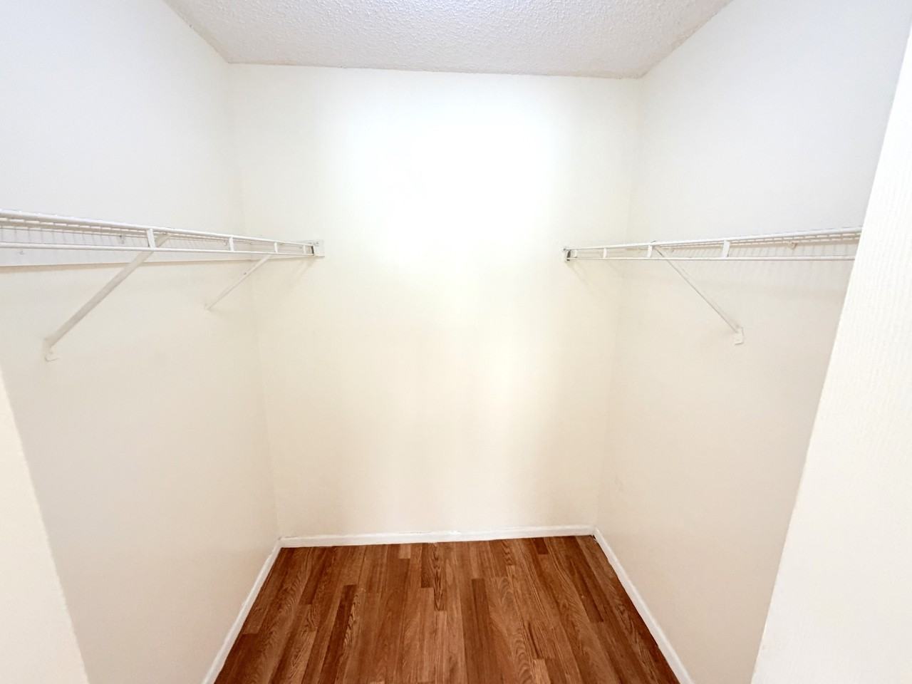 1203 N Benoist Farms Rd #206 - Photo 6 of 21