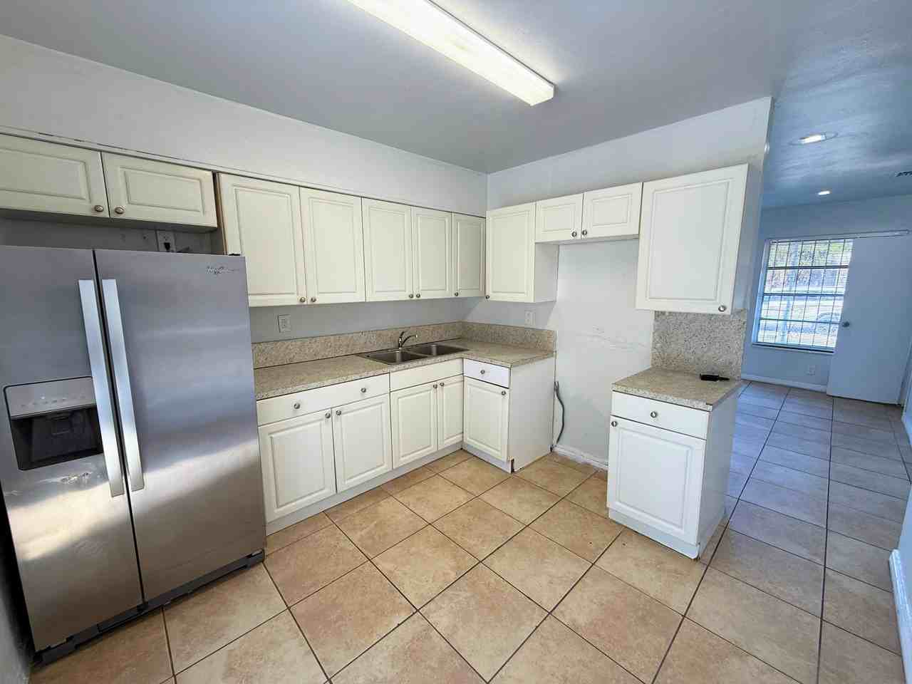 3250 Nw 179th St - Photo 5 of 24