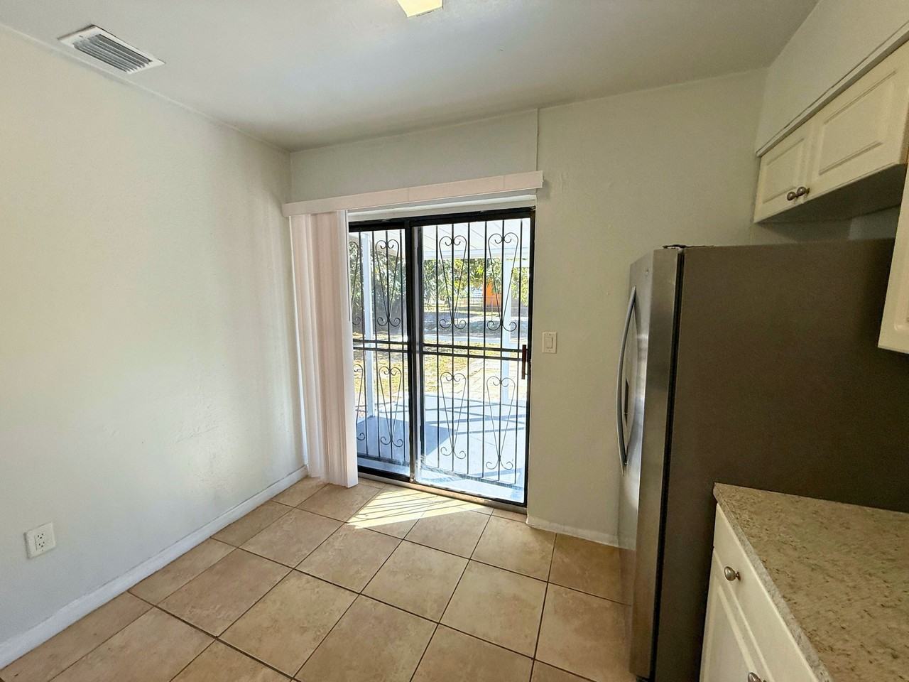 3250 Nw 179th St - Photo 6 of 24