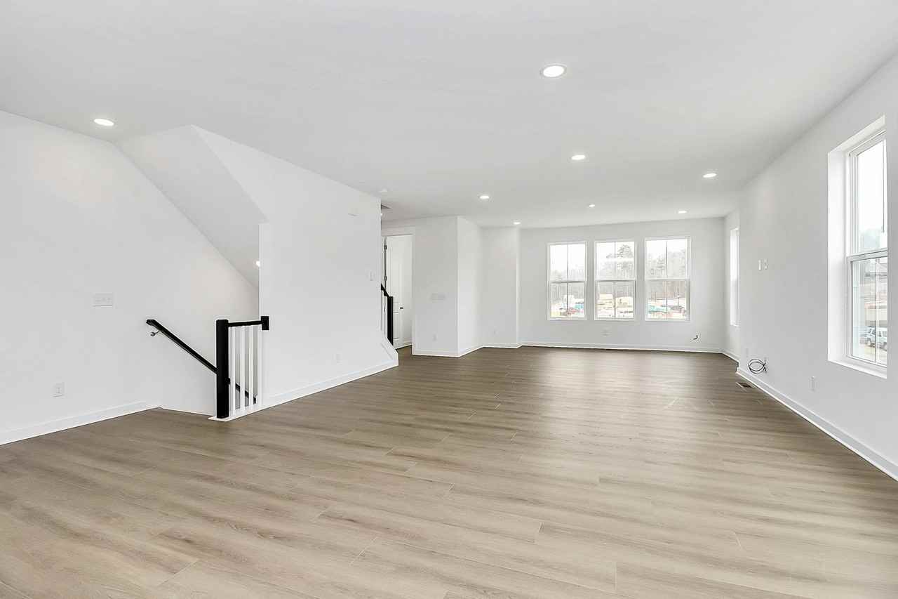 7009 Westrow Ave #1 - Photo 4 of 17