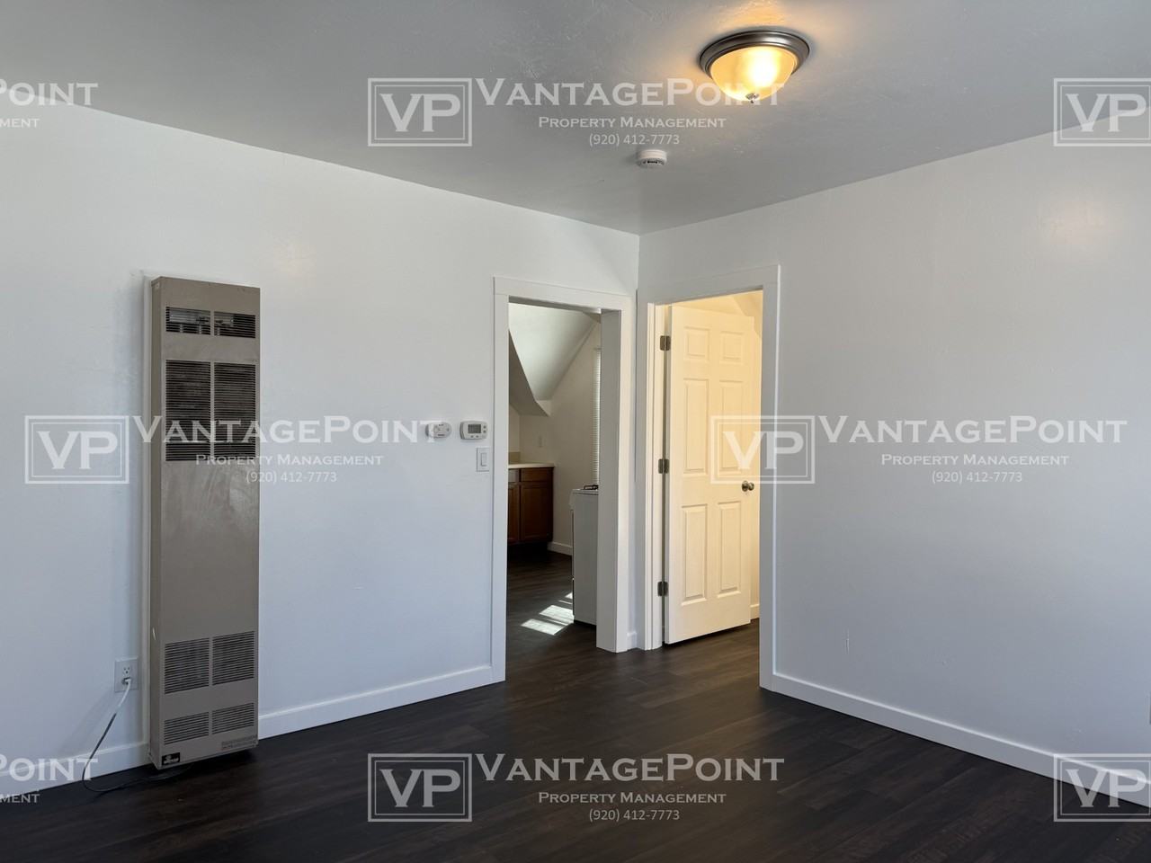 122 1/2 Woodlawn Ave - Photo 3 of 17