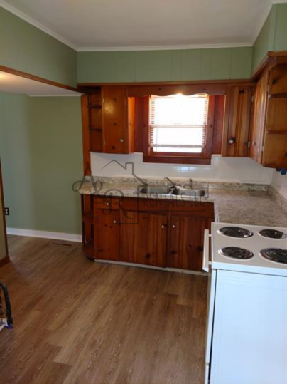 1205 S Elm St #1 - Photo 7 of 11