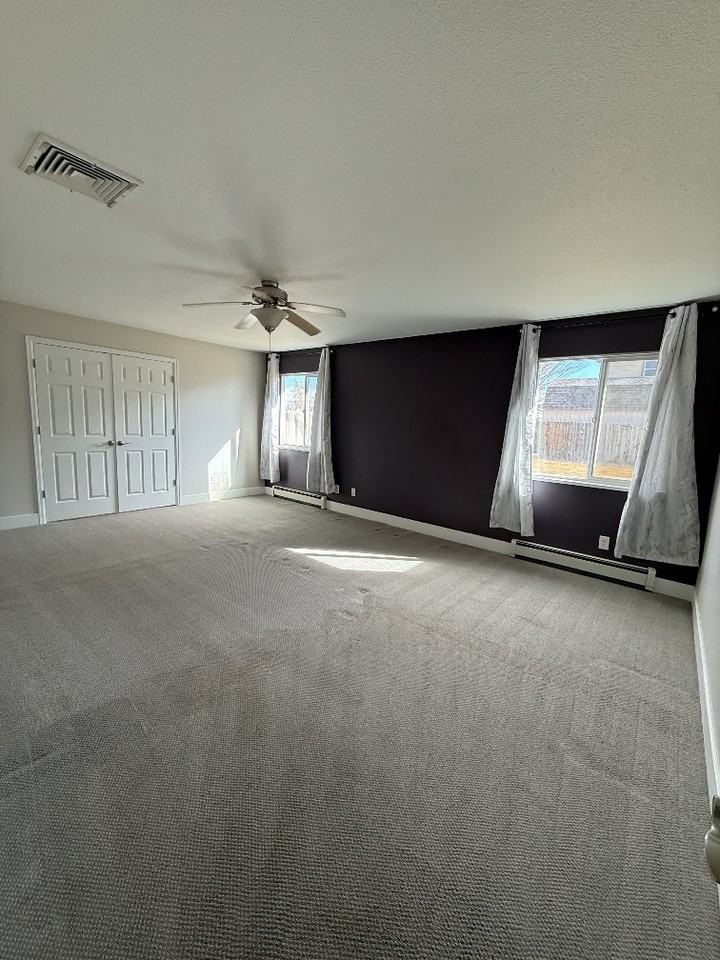 938 Elberta Dr #1 - Photo 6 of 11