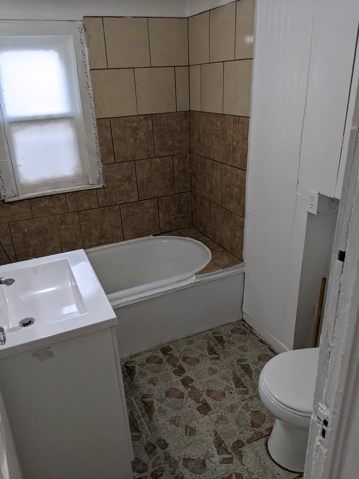 1119 Oak St #1 - Photo 6 of 6