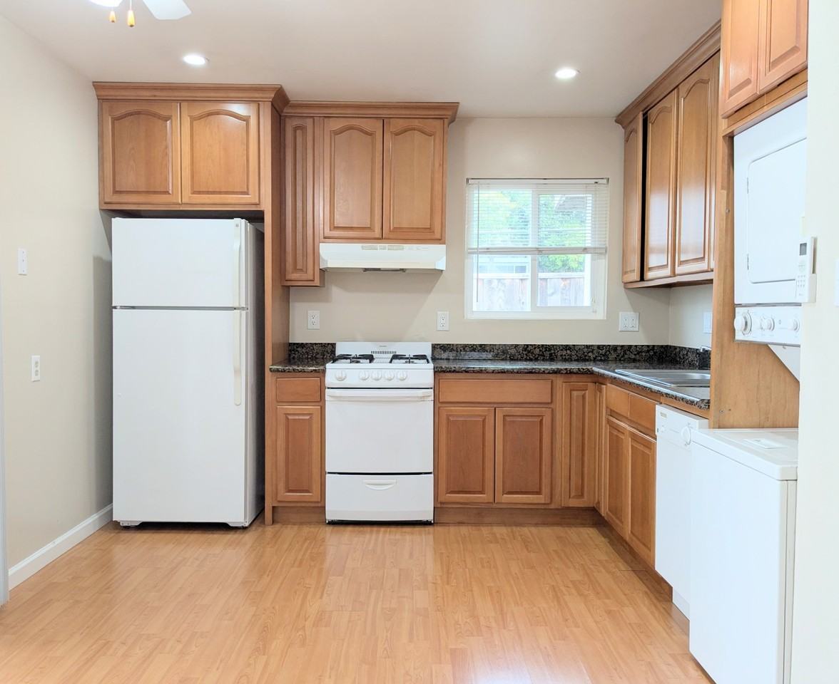 7333 Starward Dr #7333 - Photo 7 of 20