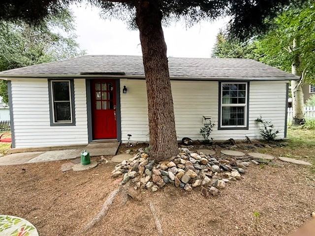 913 Griffith St #1 - Photo 2 of 9