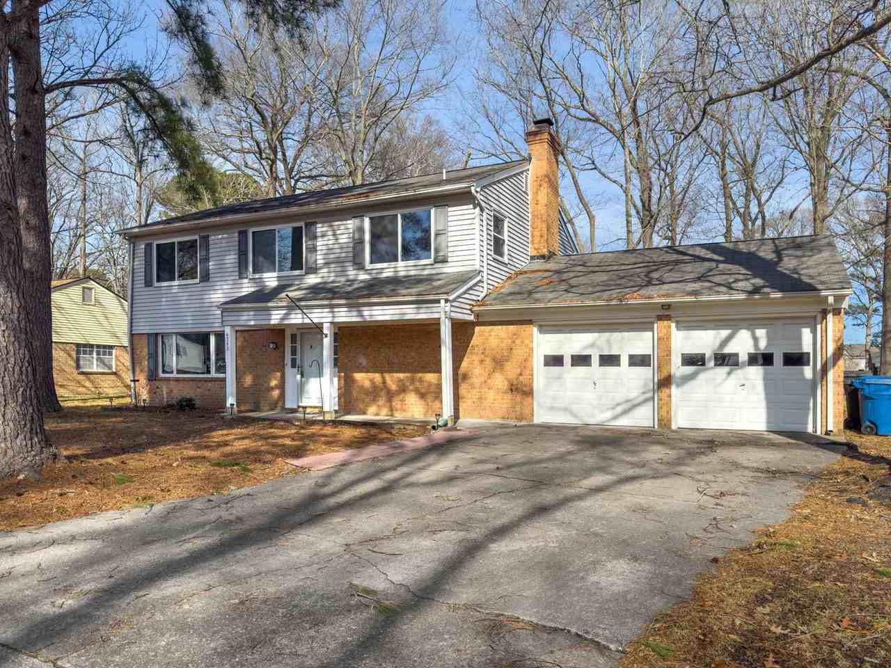 4343 Hialeah Dr - Photo 2 of 31