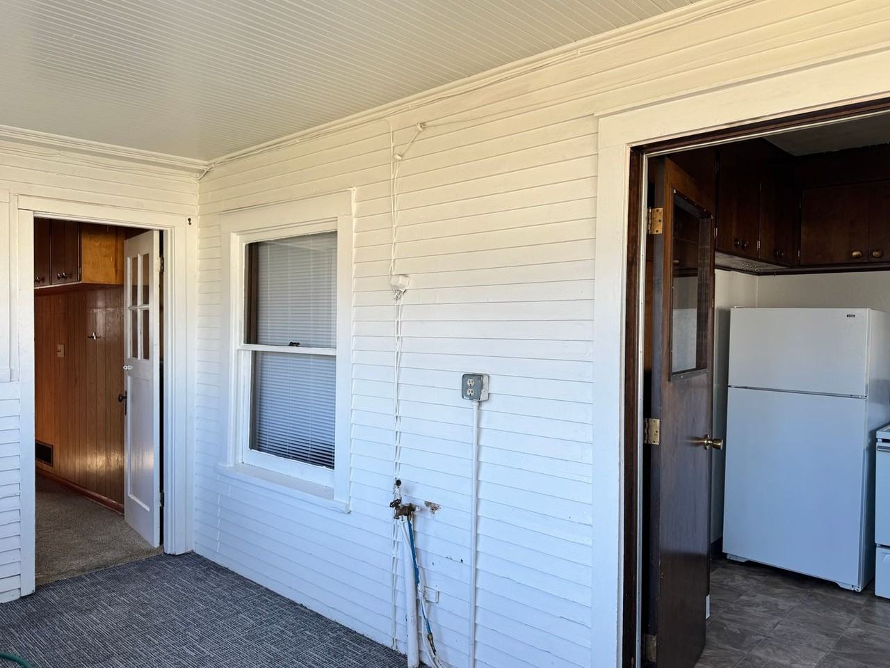 1301 S 16th Ave #1 - Photo 3 of 12