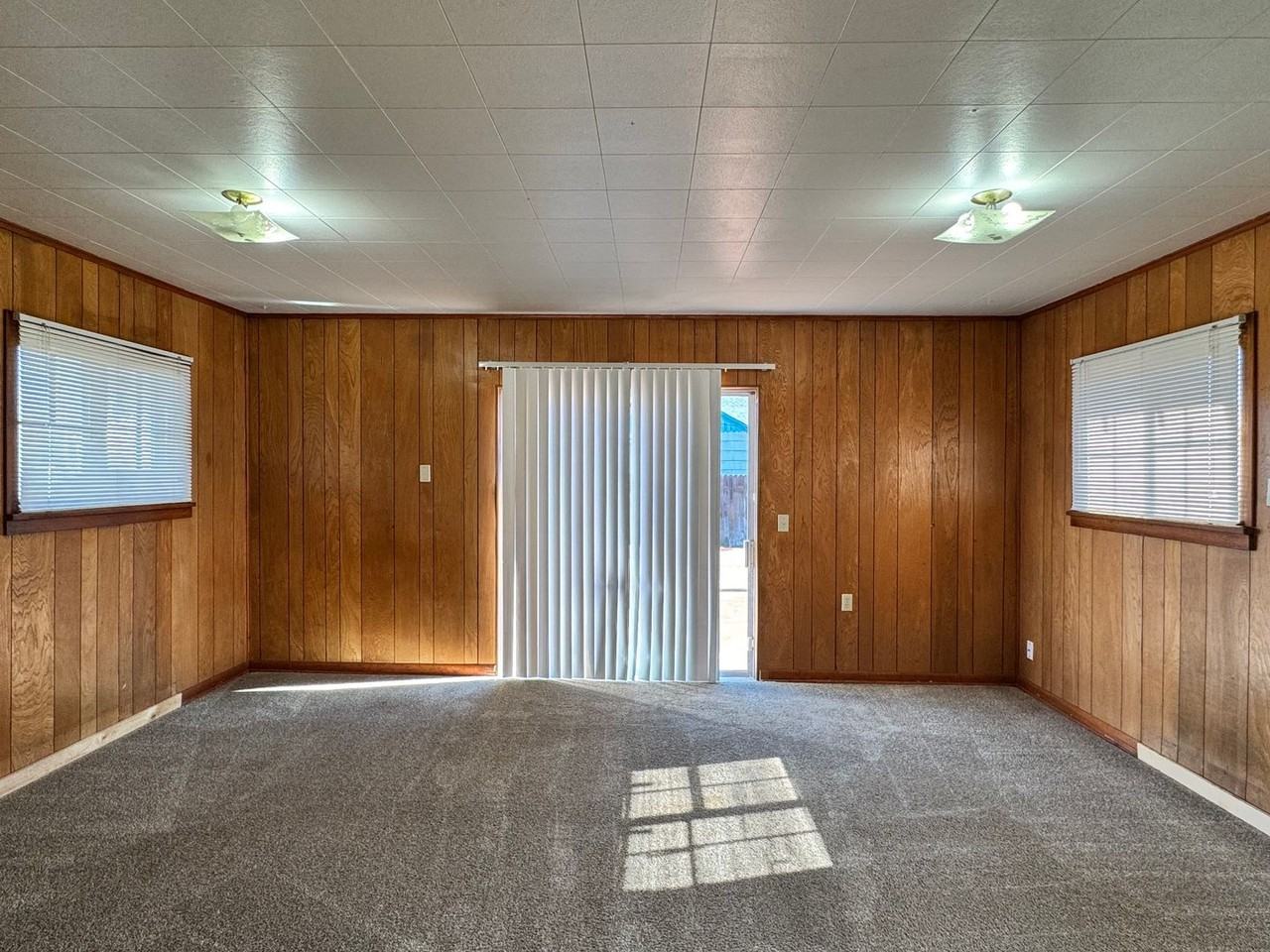 1301 S 16th Ave #1 - Photo 6 of 12