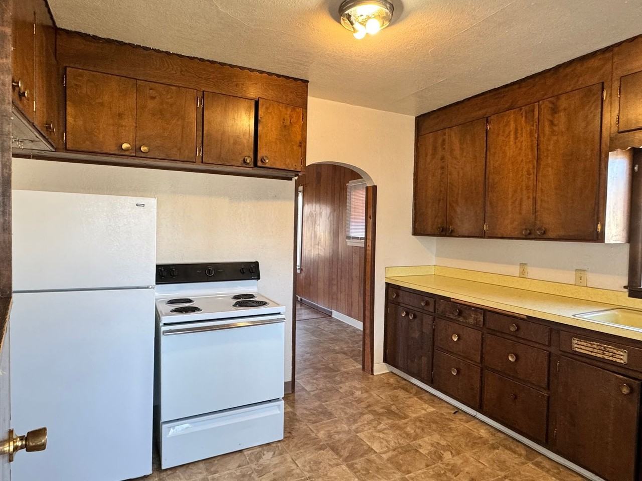 1301 S 16th Ave #1 - Photo 7 of 12