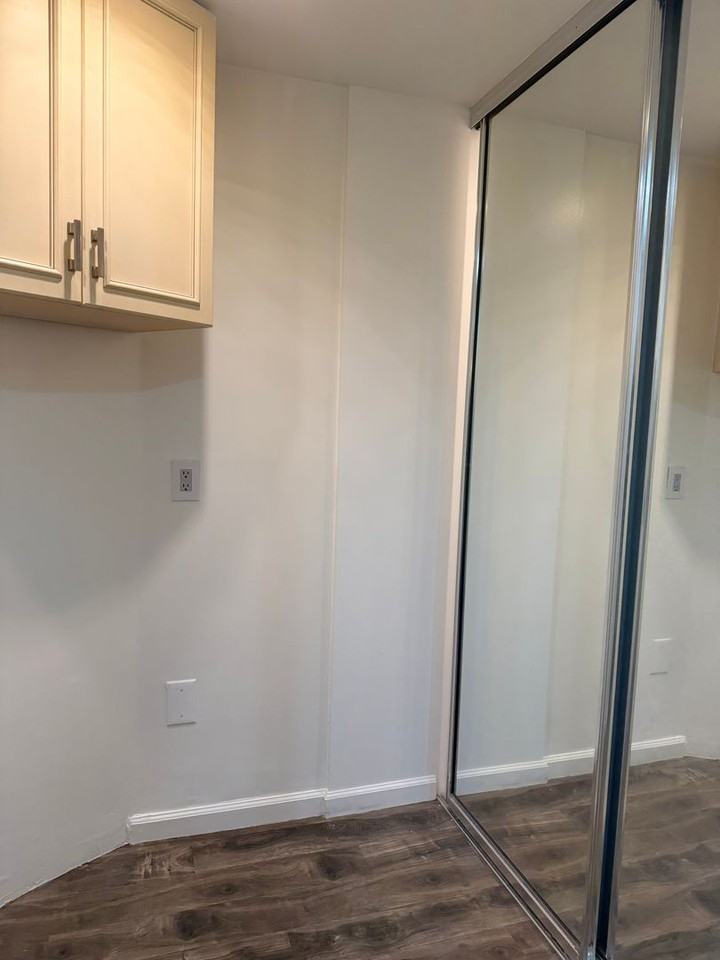 917 N. Sierra Bonita Ave - Photo 3 of 6